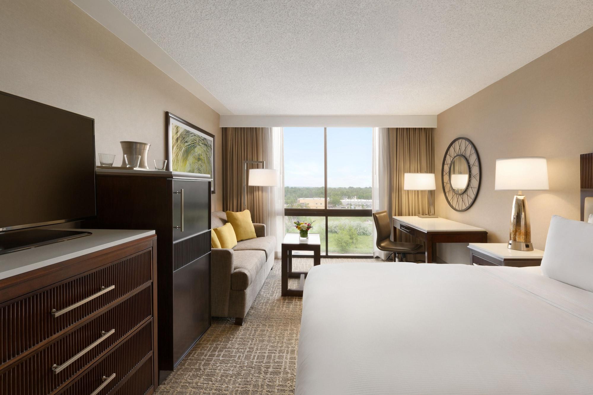 Hilton Fort Collins Bagian luar foto