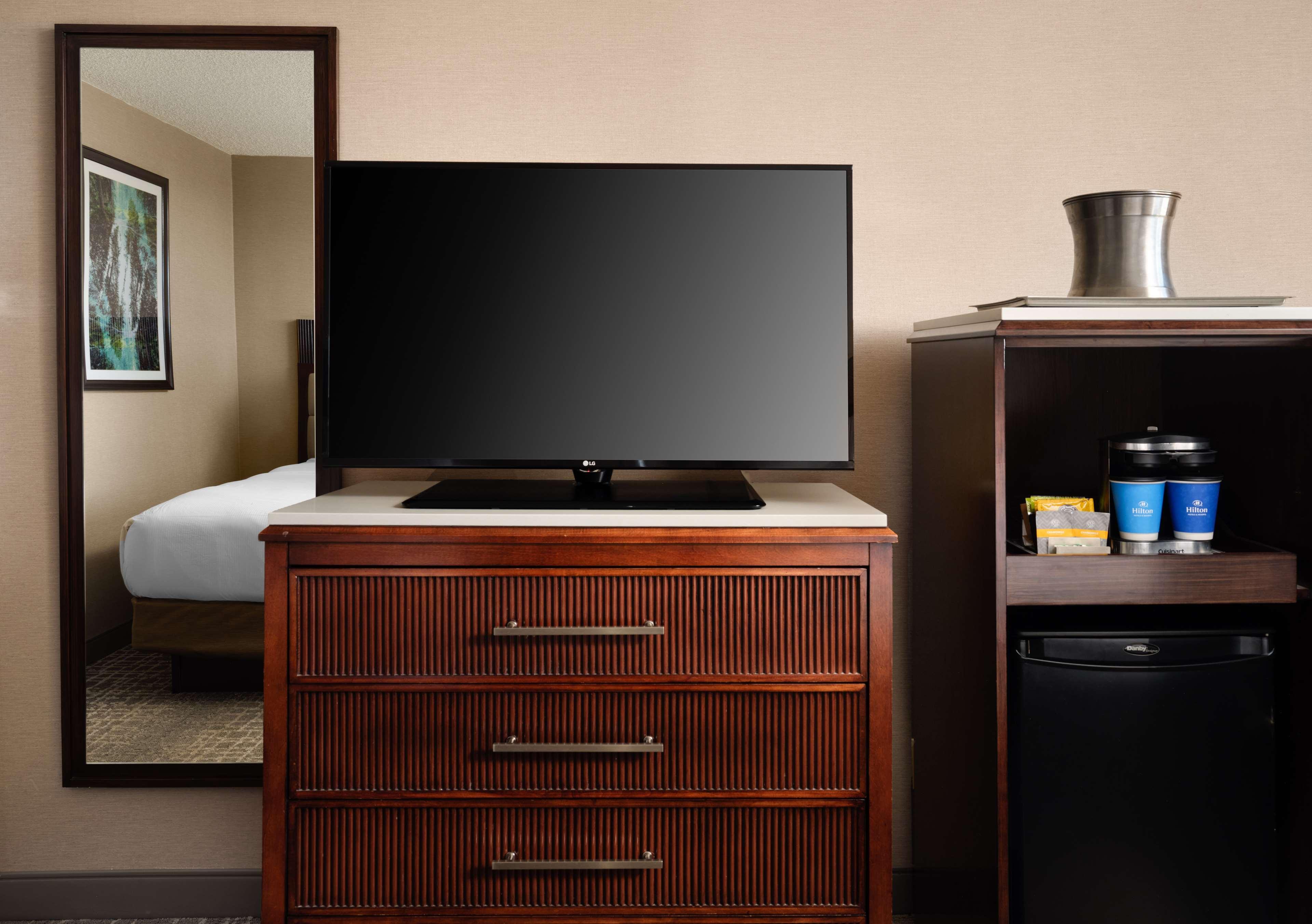 Hilton Fort Collins Bagian luar foto