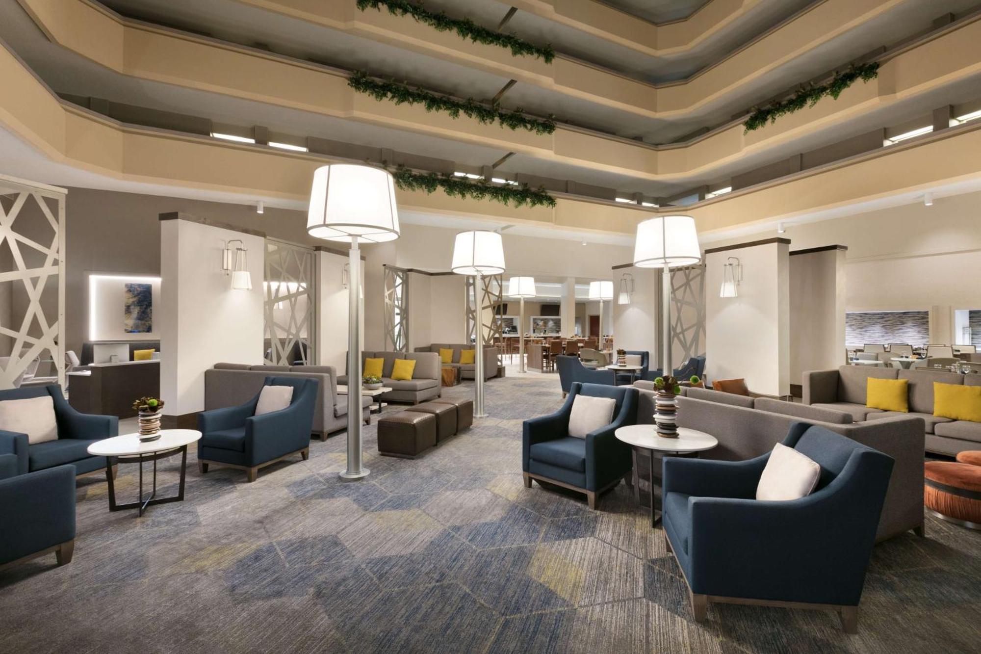 Hilton Fort Collins Bagian luar foto